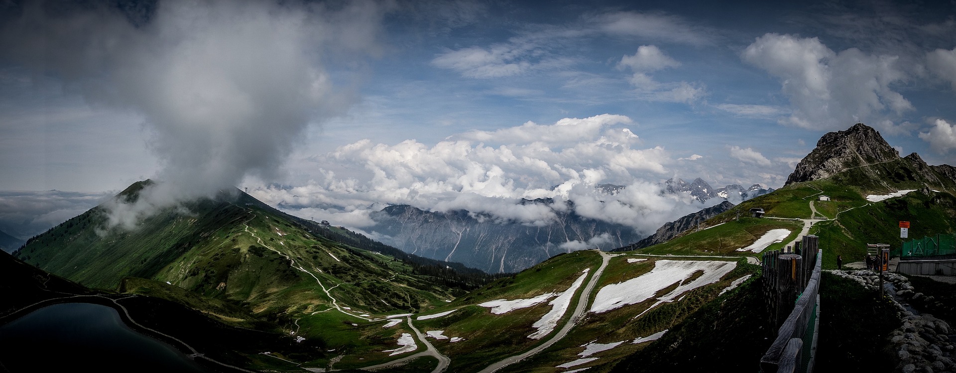 Algoritmi Hill Climbing: Scalare la vetta dell'ottimizzazione